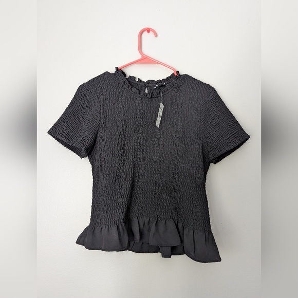 Express NWT textured black top size Medium M - Picture 1 of 5